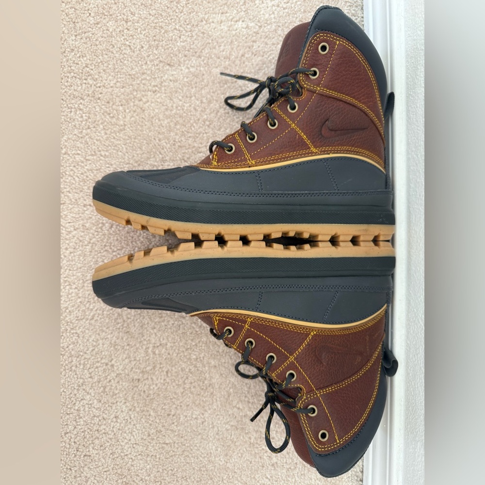 Nike ACG Woodside II Boot Size 8 - Picture 6 of 8